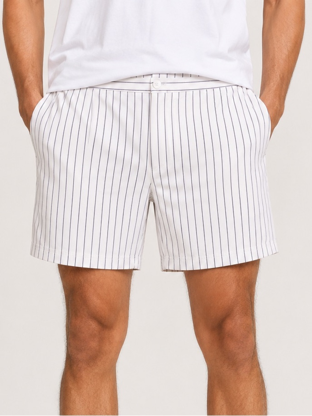 VRST Resort Relaxed Fit 6” Shorts Men’s XXL White Pinstripe Swim Hybrid NWT